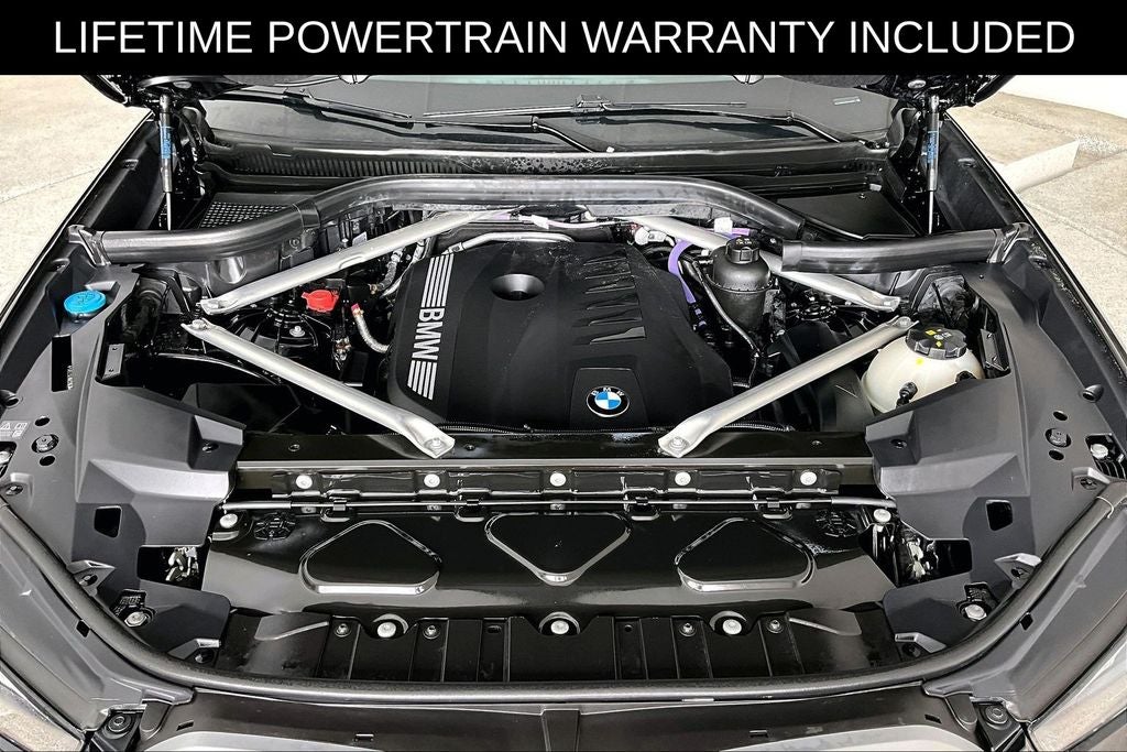 2025 BMW X5 xDrive40i M Sport