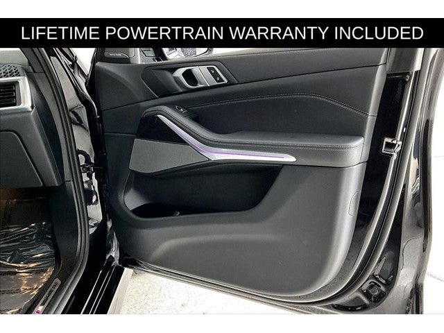 2025 BMW X5 xDrive40i M Sport