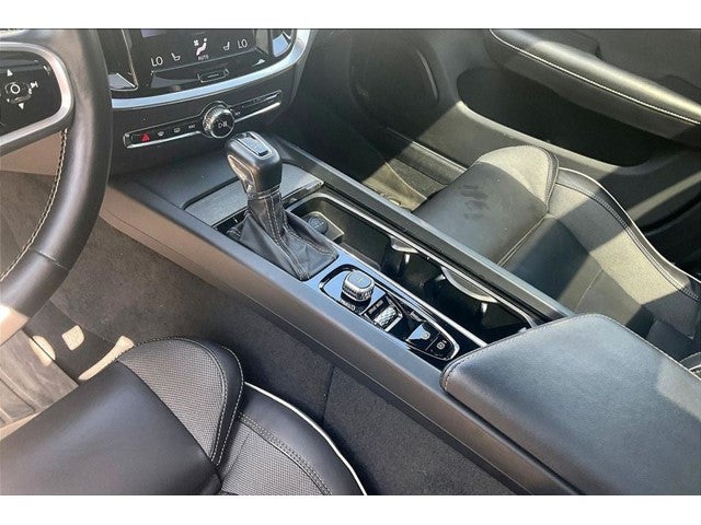 2020 Volvo S60 T6 R-Design