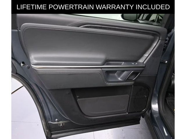 2023 Rivian R1S Adventure