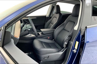 2025 Tesla Model Y Long Range