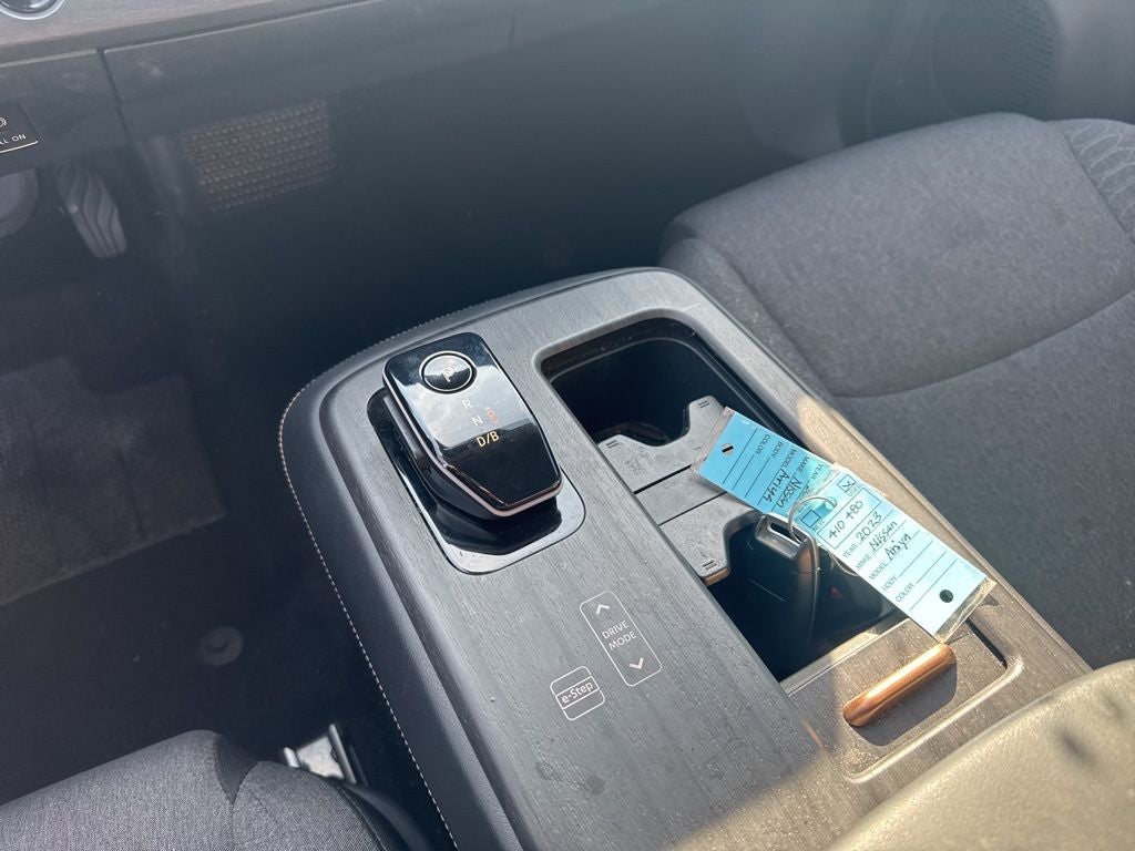 2023 Nissan Ariya VENTURE+