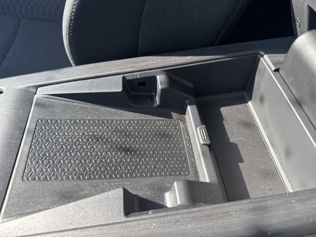 2023 Nissan Ariya VENTURE+