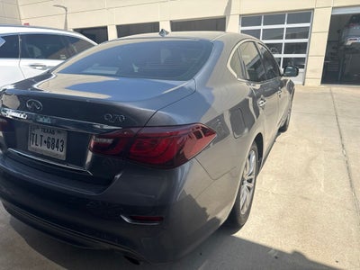 2019 INFINITI Q70 3.7 LUXE