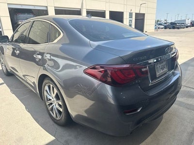 2019 INFINITI Q70 3.7 LUXE