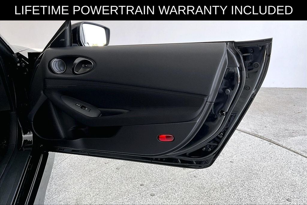 2025 Nissan Z Sport