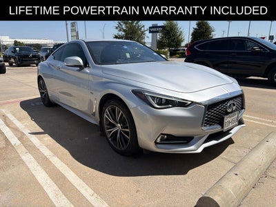 2017 INFINITI Q60 2.0t Base