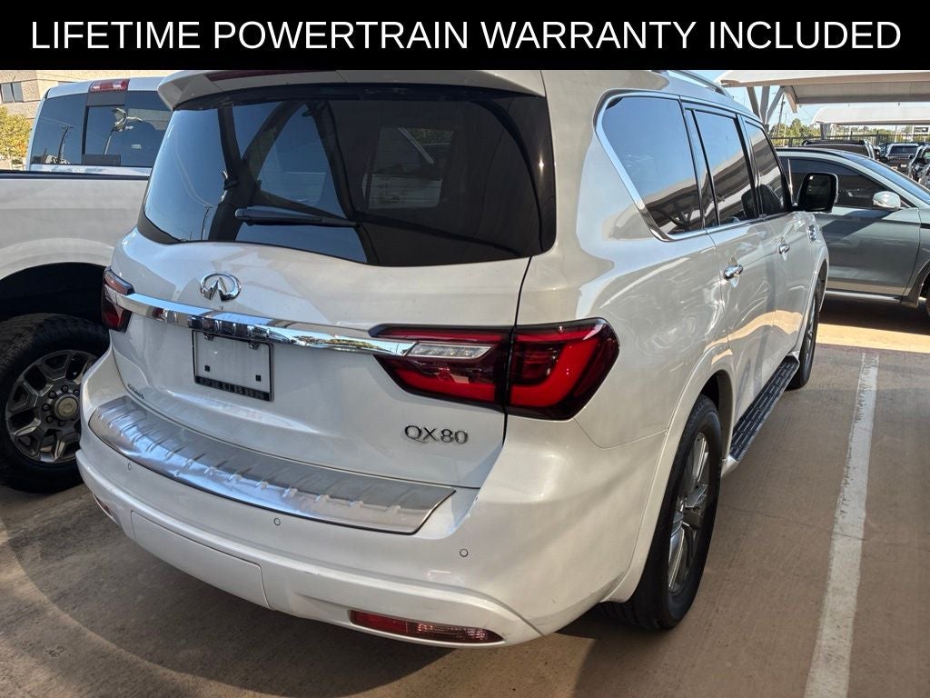 2023 INFINITI QX80 LUXE