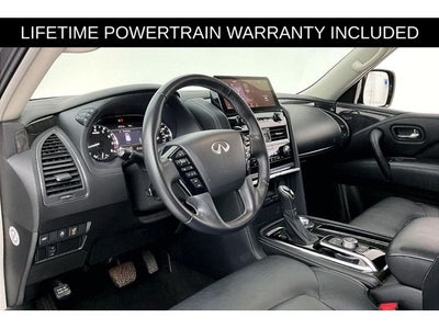 2024 INFINITI QX80 LUXE