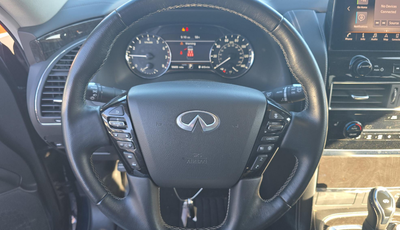 2024 INFINITI QX80 LUXE