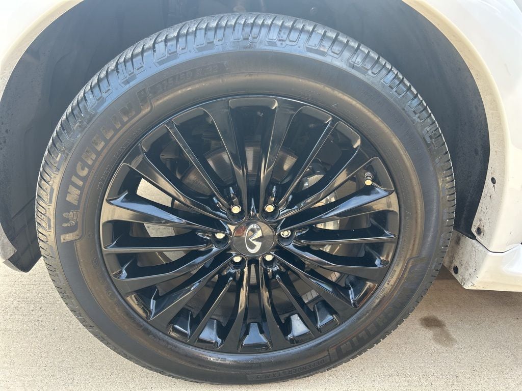 2023 INFINITI QX80 Sensory