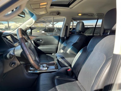 2017 INFINITI QX80 Base