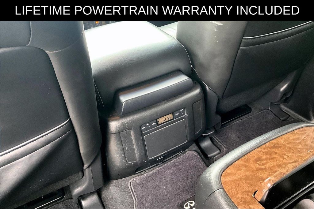 2017 INFINITI QX80 Signature Edition