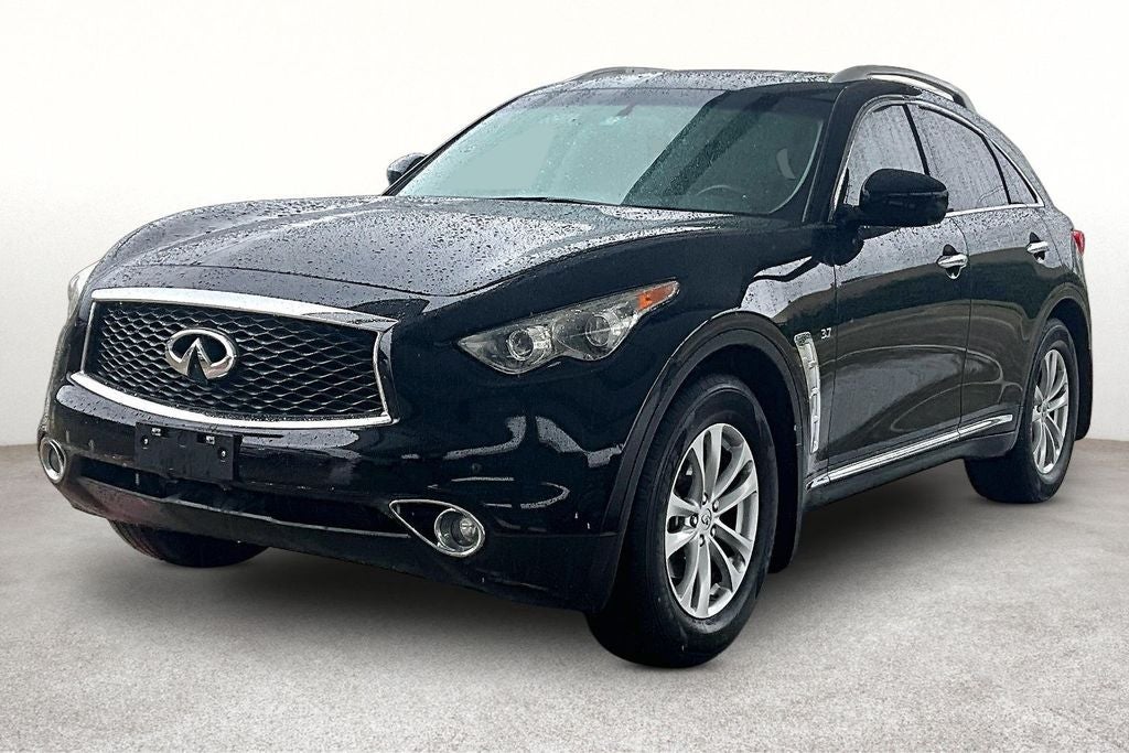 2017 INFINITI QX70 Base