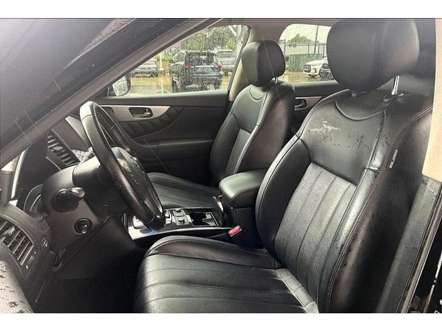 2017 INFINITI QX70 Base