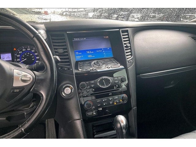 2017 INFINITI QX70 Base