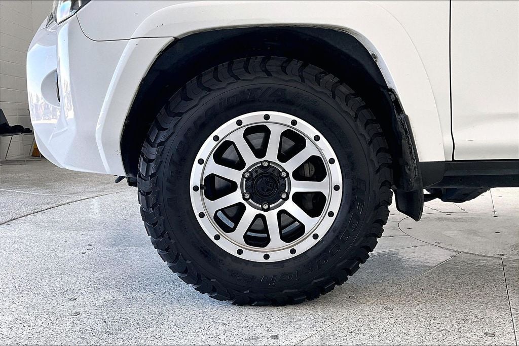2022 Toyota 4Runner SR5