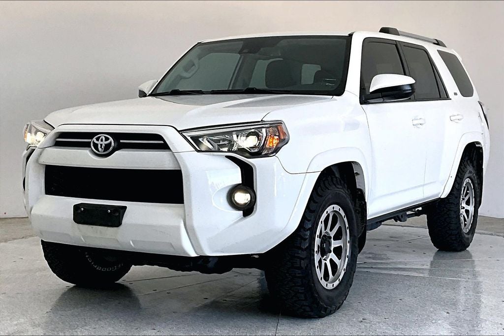 2022 Toyota 4Runner SR5