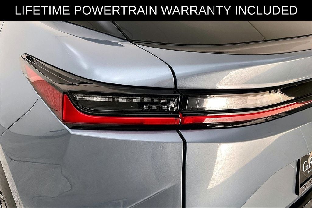 2023 Lexus RZ 450e Luxury