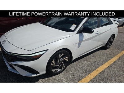 2025 Hyundai Elantra SEL Sport