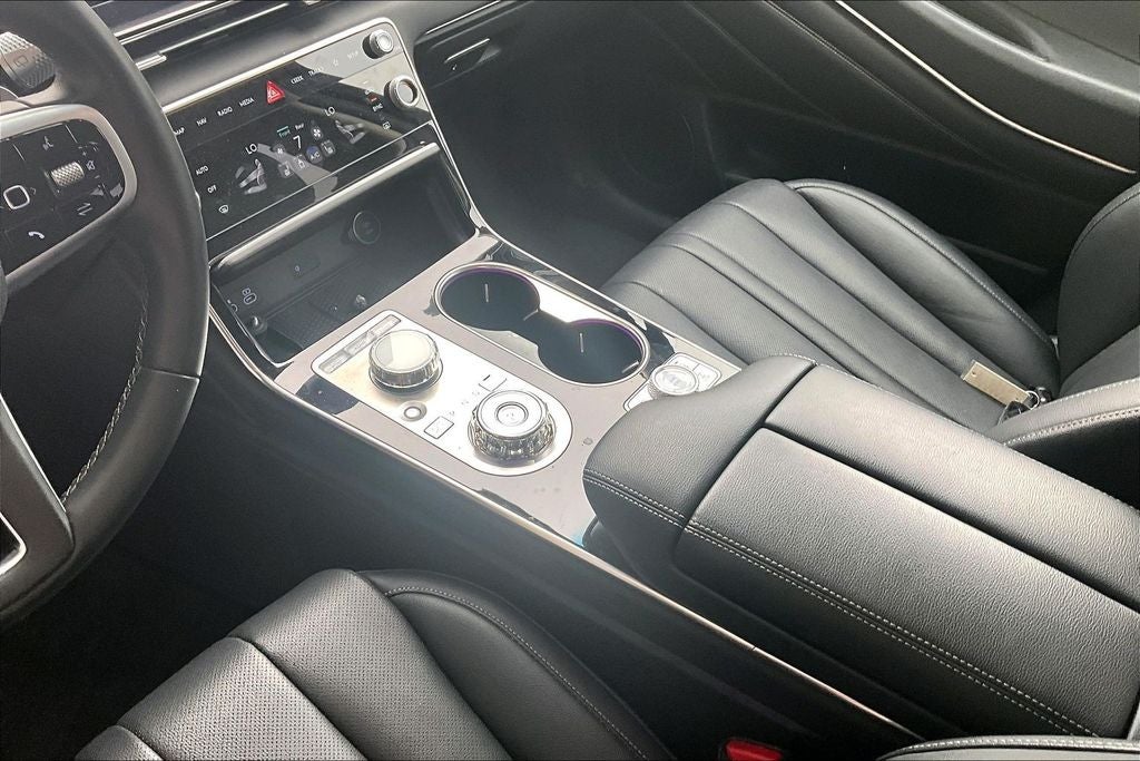 2025 Genesis GV80 2.5T