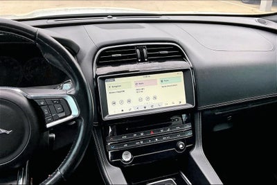 2017 Jaguar F-PACE S