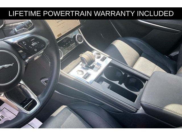 2024 Jaguar F-PACE P250 R-Dynamic S