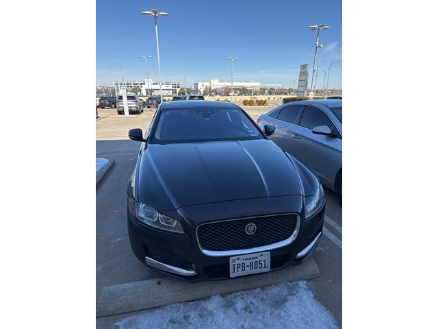 2017 Jaguar XF 35t