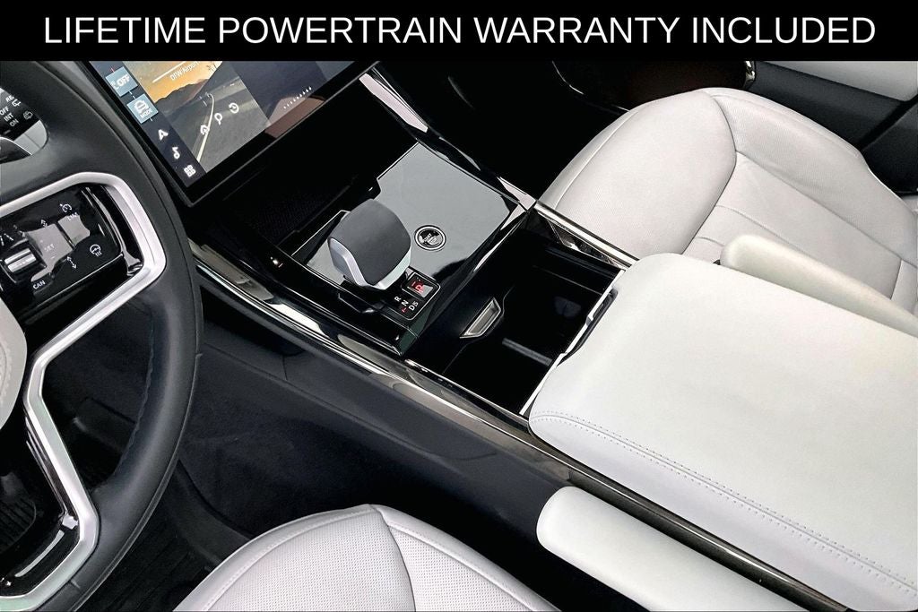2024 Land Rover Range Rover Sport SE