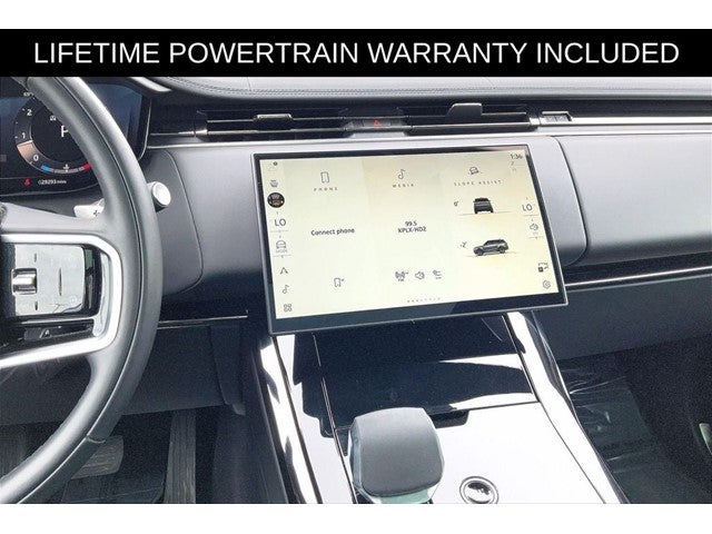 2025 Land Rover Range Rover Sport SE