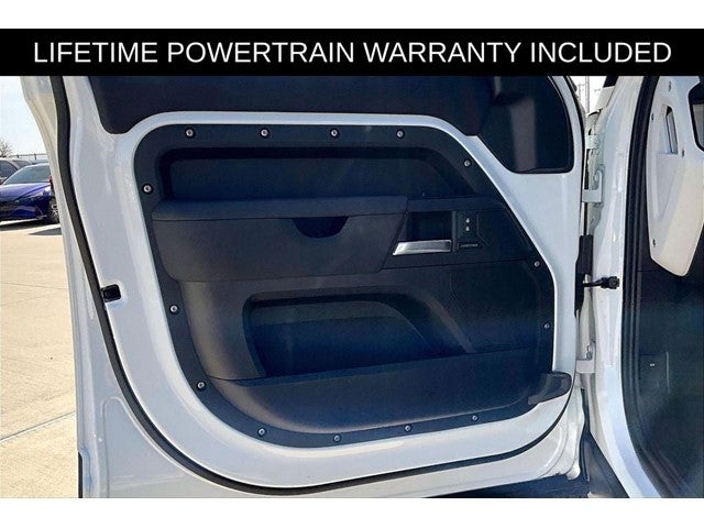 2025 Land Rover Defender 110 S