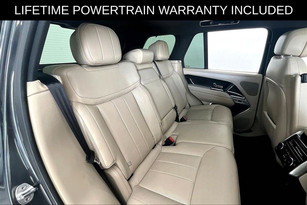 2023 Land Rover Range Rover SE