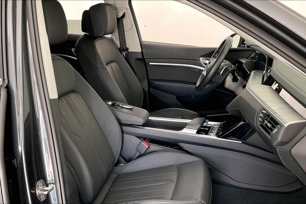 2024 Audi Q8 e-tron Premium Plus quattro