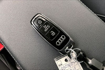 2024 Audi Q8 e-tron Premium Plus quattro