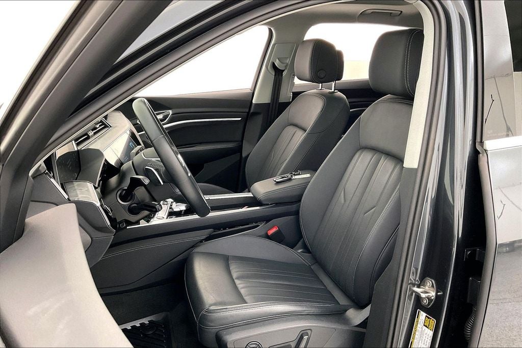 2024 Audi Q8 e-tron Premium Plus quattro