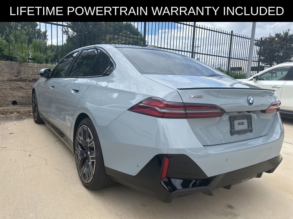 2026 BMW 5 Series 550e xDrive