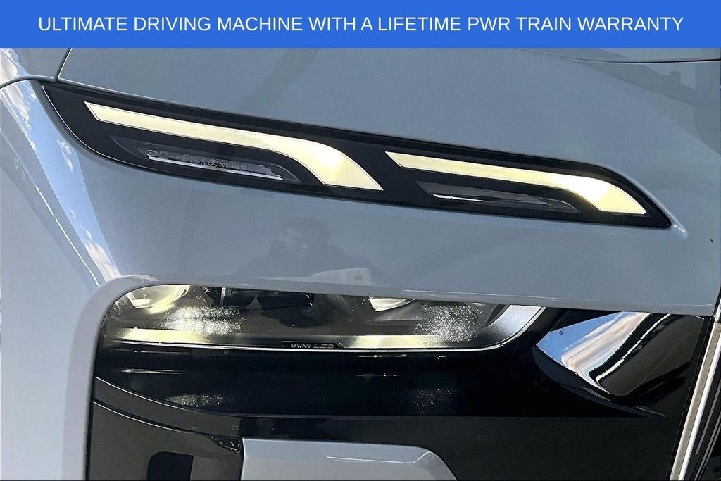 2025 BMW 7 Series 740i