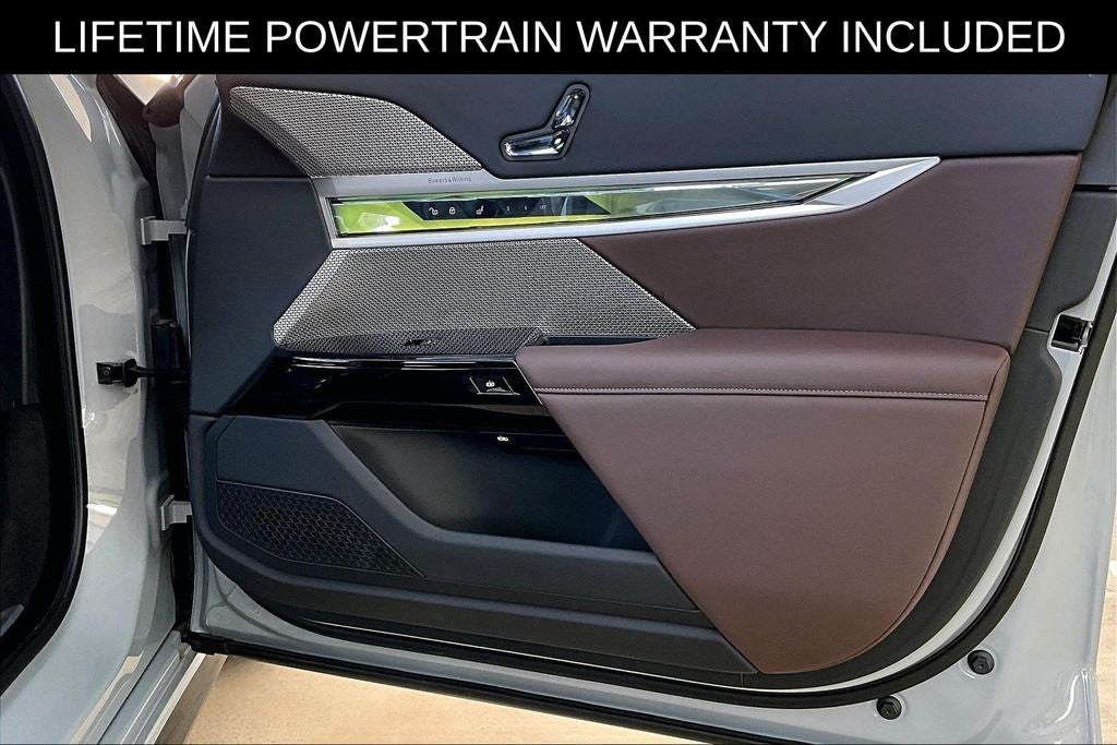 2025 BMW 7 Series 740i xDrive M Sport