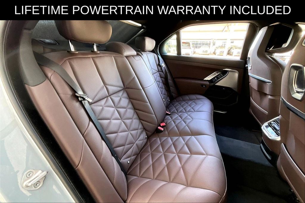 2025 BMW 7 Series 740i xDrive M Sport