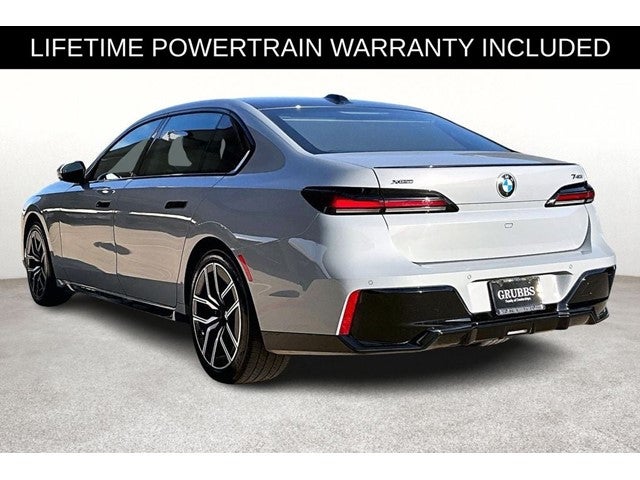2025 BMW 7 Series 740i xDrive M Sport