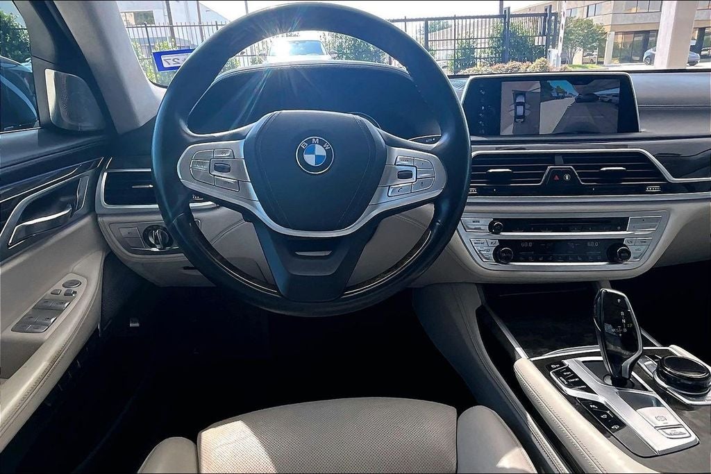 2017 BMW 7 Series 750i