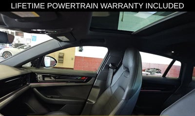 2025 Porsche Panamera 4