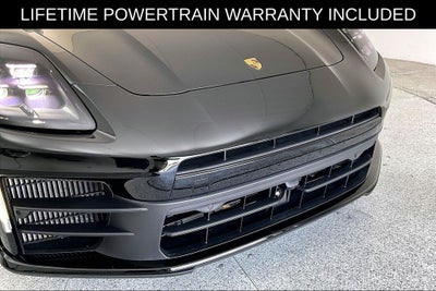 2025 Porsche Panamera 4