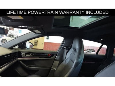 2025 Porsche Panamera 4