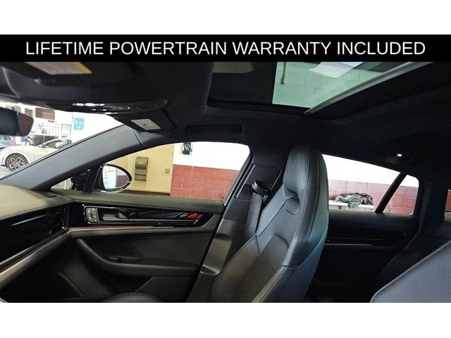 2025 Porsche Panamera 4