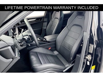 2025 Porsche Panamera 4