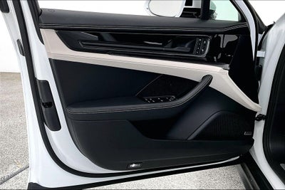 2024 Porsche Panamera Base