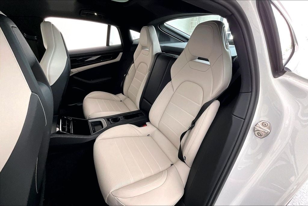 2024 Porsche Panamera Base