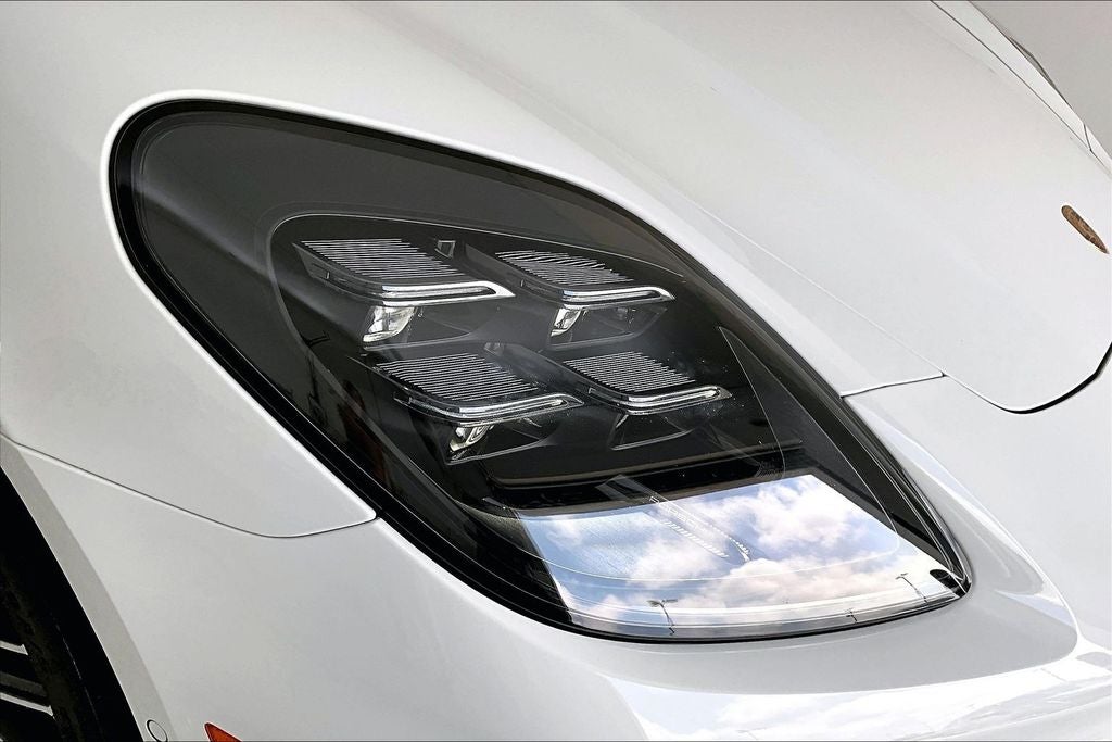 2024 Porsche Panamera Base