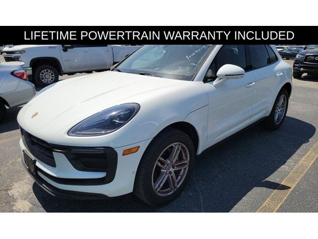 2023 Porsche Macan Base